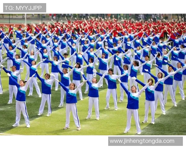 岳西校园足球球星点亮青春绿茵梦想助力青少年全面发展