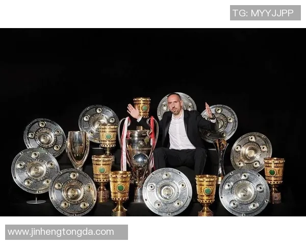 七里香足球球星退役原因解析及未来发展方向探讨