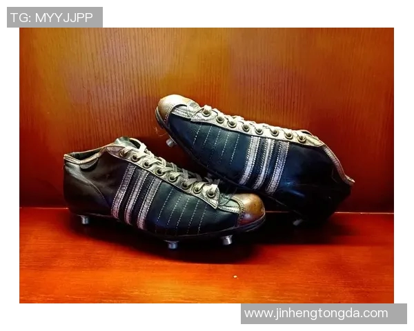 足球巨星脚下的秘密武器:他们最爱的足球鞋品牌与款式大揭秘 足球巨星脚下的秘密武器:他们最爱的足球鞋品牌与款式大揭秘